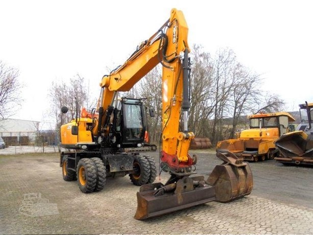 Escavator Model JCB JS175